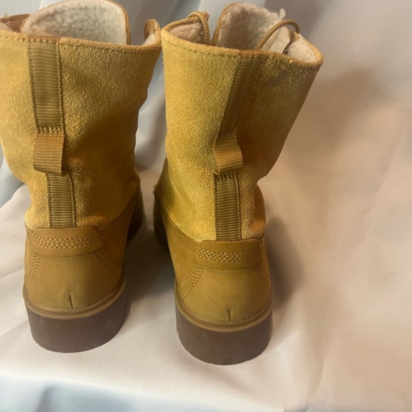 Timberland Tan Winter Boots - Convertible Fleece Collar - Size 7 - Picture 8 of 14